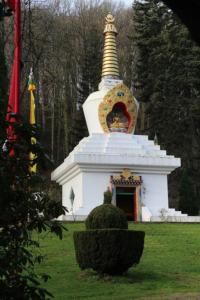 Stupa2